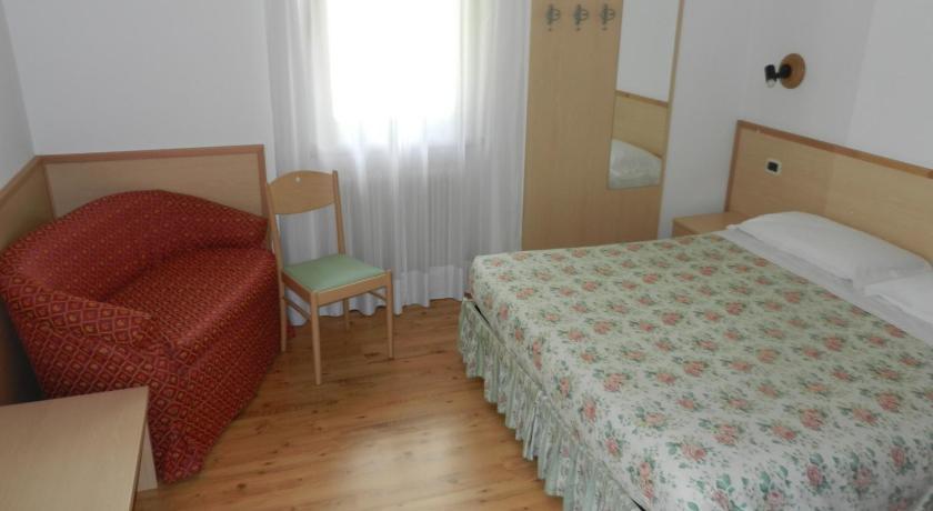 Maffei Hotel Pinzolo Room photo
